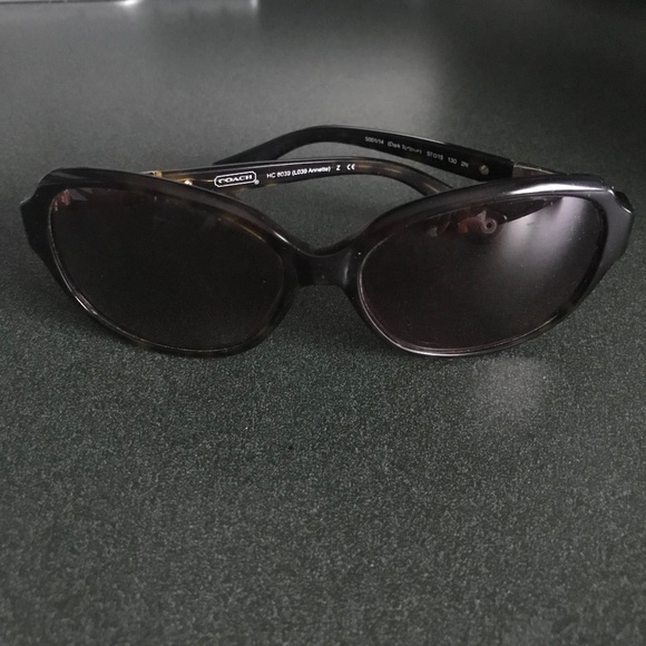 Coach Women’s Sunglasses HC 8039 (L039 Annette) Z main image 10